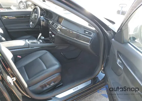 2015 BMW 740Li from USA, damaged, VIN WBAYE4C55FD947004